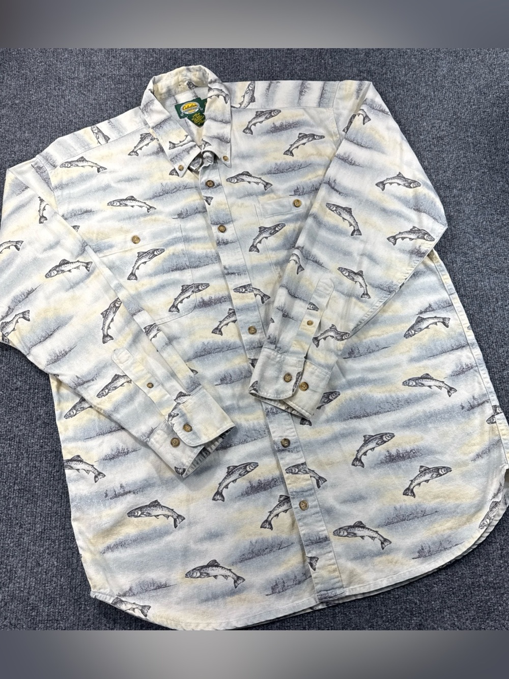 Cabela's Men's Fish Print Button-Down Shirt - Cream/Gray